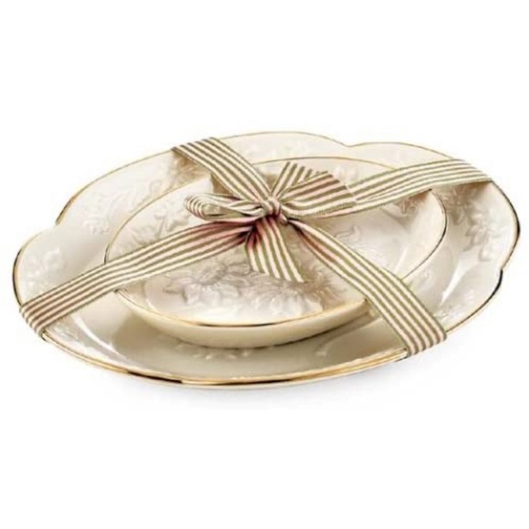 Other - Lenox Great Giftables Vanity Dishes Set of 2